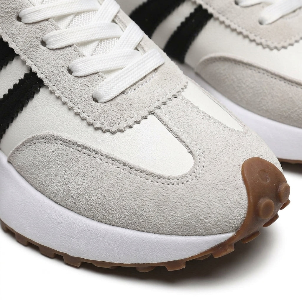 Lily Orthopedic Sneakers